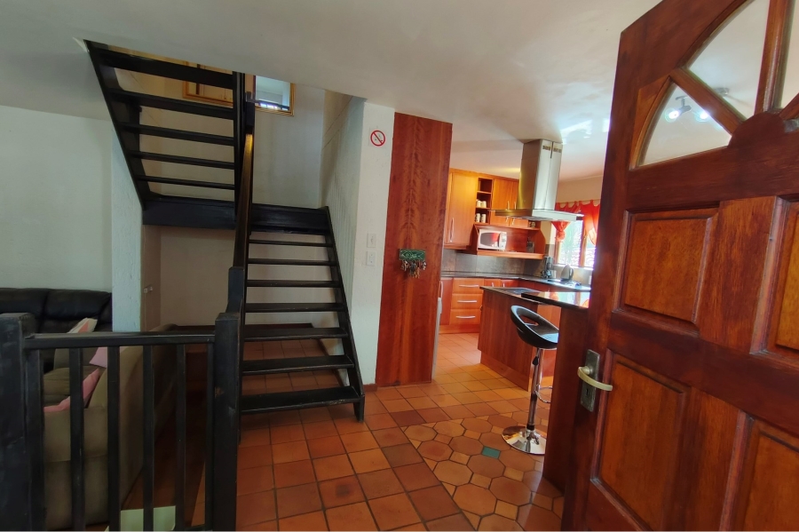 3 Bedroom Property for Sale in Ile du Lac North West